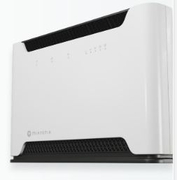 MikroTik Chateau LTE7 with two wireless interfaces (2.4 and 5 Ghz), 5x Gigabit, D53G-5HacD2HnD-TC&R11e-LTE7