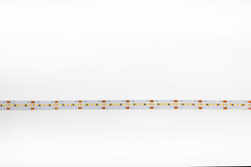 Synergy 21 LED Flex Strip 2022 - 280 SWW DC24V 96W HE IP20