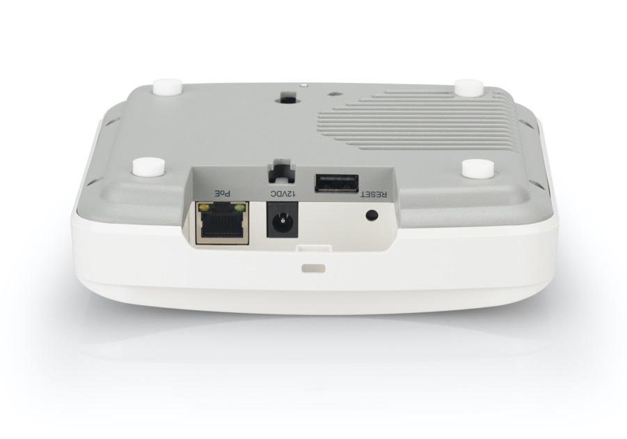 RUCKUS Networks wireless AP • wifi7 • 4x4 • indoor • multi-gigabit ethernet • r676sn • 1x usb – ble/zigbee • beamflex+